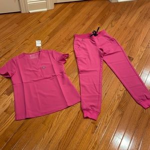 Figs New With Tags XS Electric Orchid